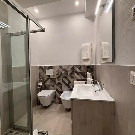 לינה וארוחת בוקר Brezza Marina קומאקיו