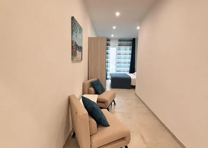 לינה וארוחת בוקר Brezza Marina